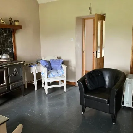 Дом отдыха Flaherty Cottage, *